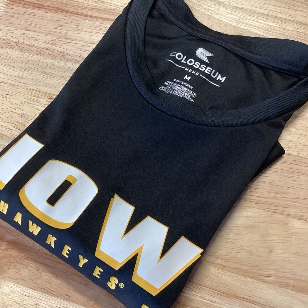 Men's Colosseum Iowa Hawkeyes Performance Tee Shirts Medium
